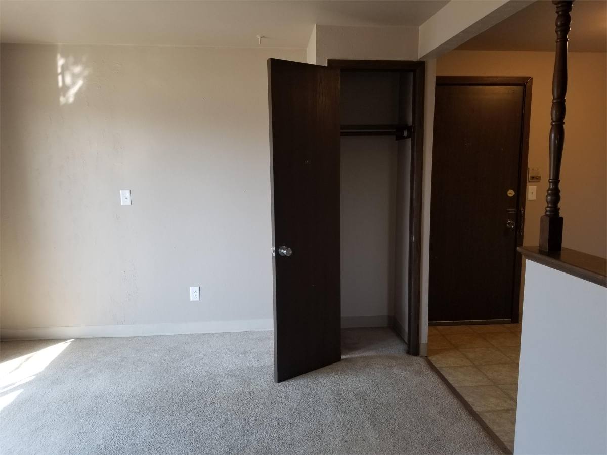 Apartment for rent at 509 Spinnaker Lane - F, Green Bay, WI 54302