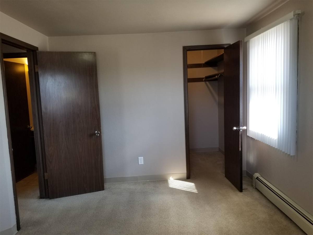 Apartment for rent at 509 Spinnaker Lane - F, Green Bay, WI 54302