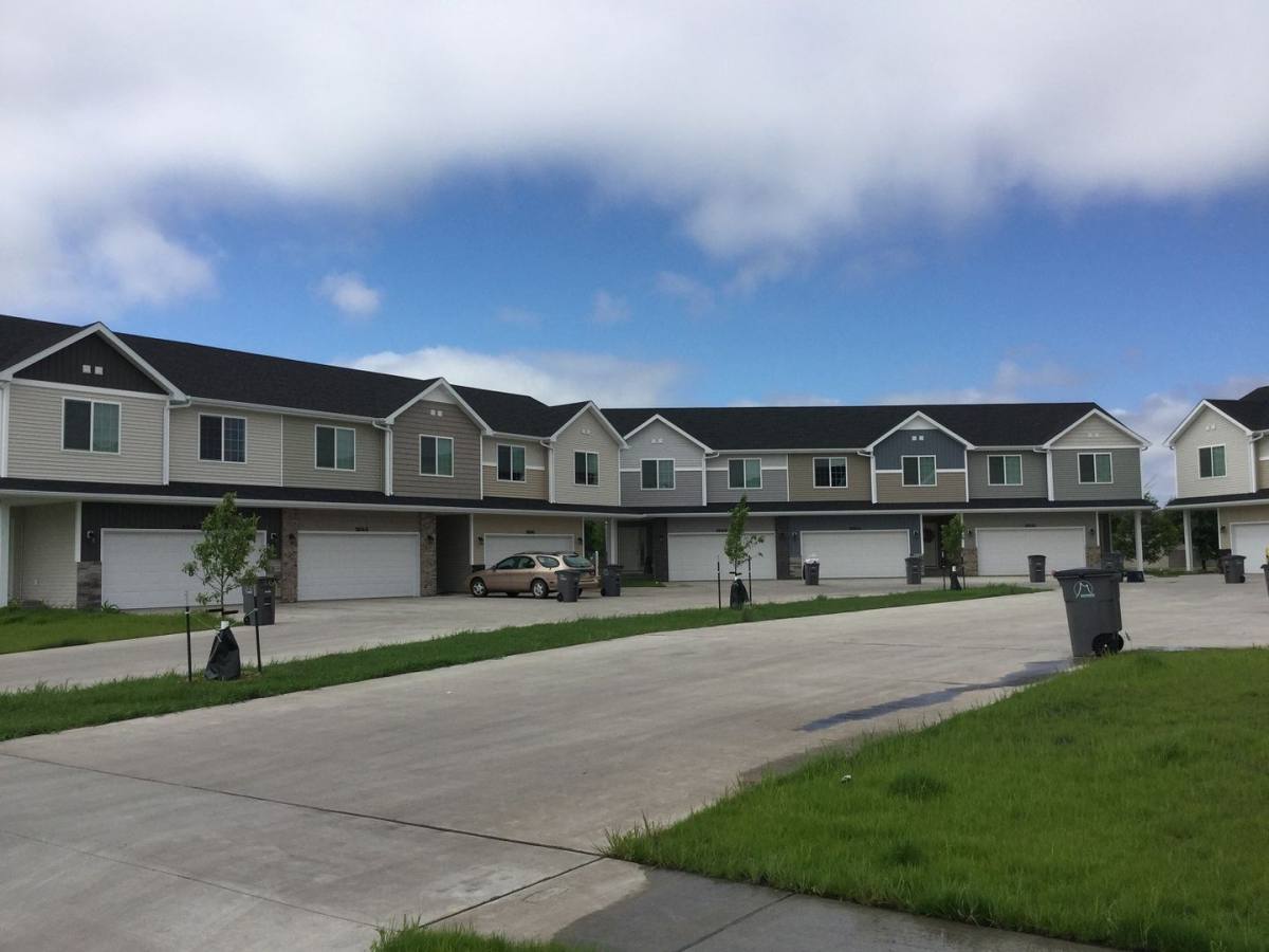 Townhouse for rent at 35th St Circle S, Moorhead, MN 56560