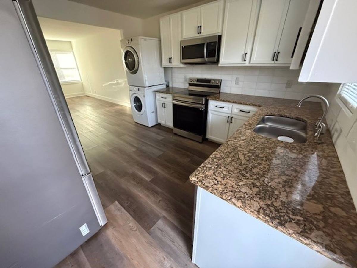 Apartment for rent at 1118 1120 N Tennessee Blvd, Murfreesboro, TN 37130