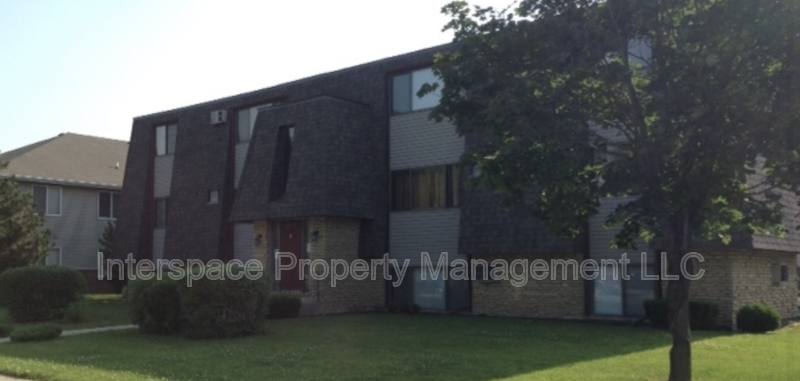 Apartment for rent at 1500 Pioneer Rd #201, Crest Hill, IL 60403