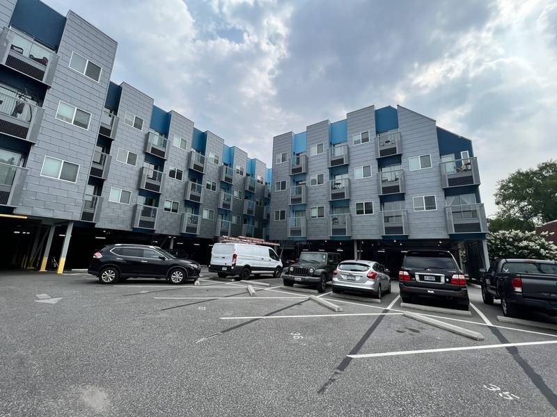 Apartment for rent at 800 W Cary St, Richmond, VA 23220