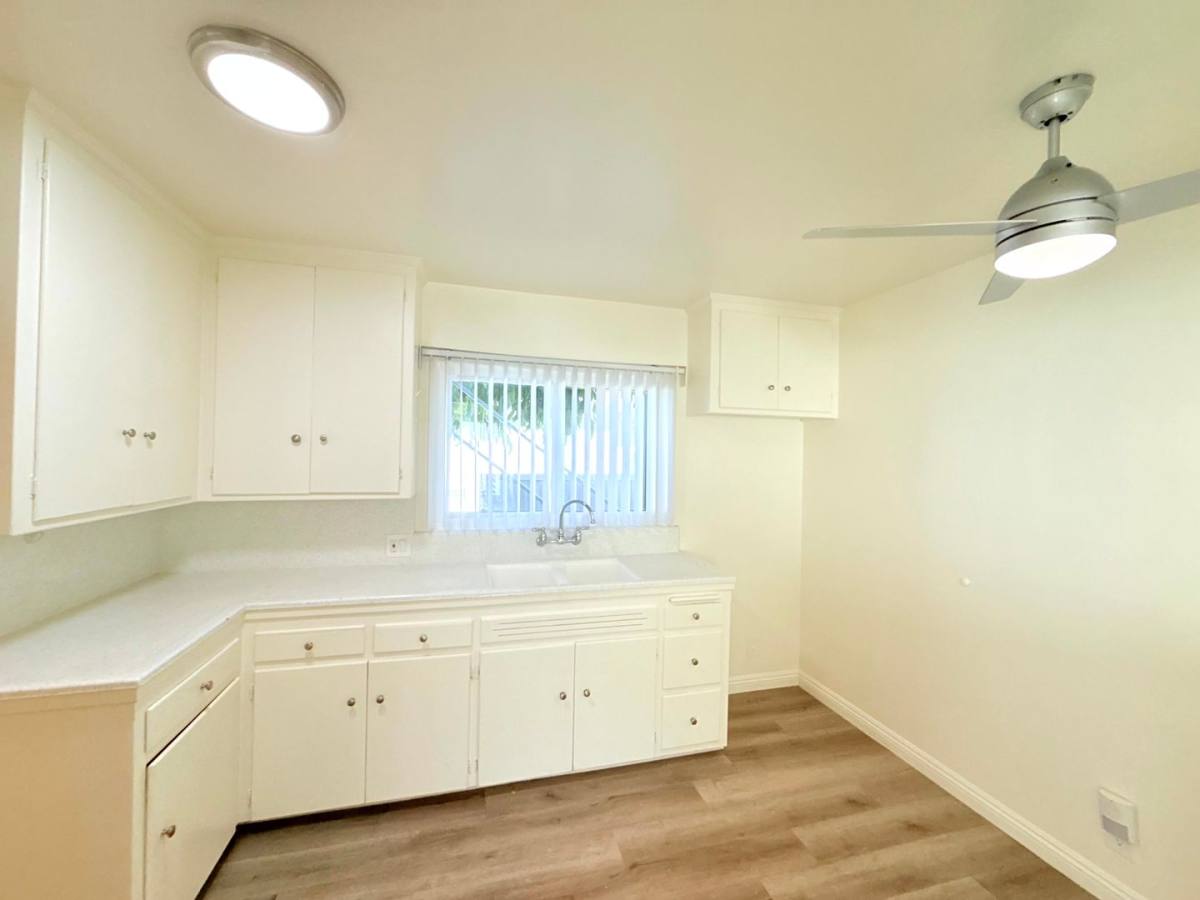 Apartment for rent at 625 Aerick St, Inglewood, CA 90301