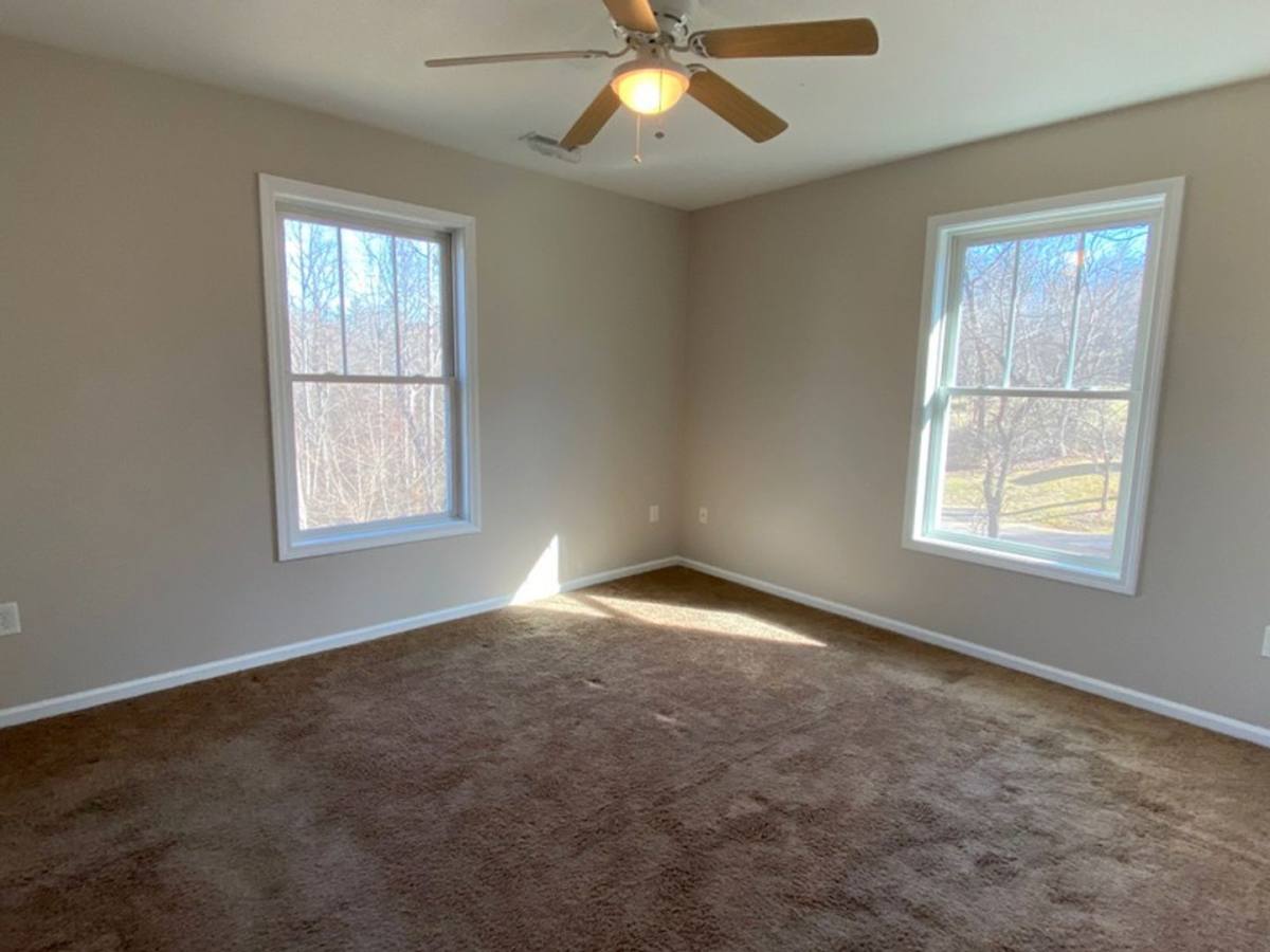 Apartment for rent at 26 Triple H Dr, Asheville, NC 28806