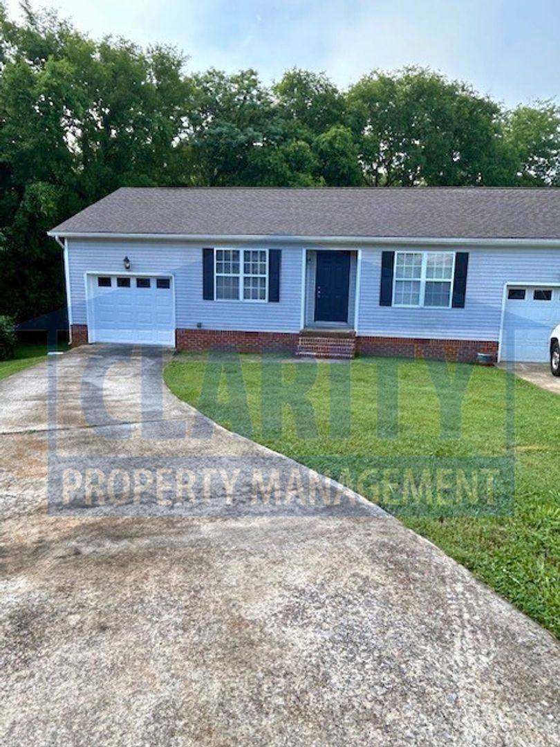 Townhouse for rent at 129 Brooke Lane NE, Cleveland, TN 37312