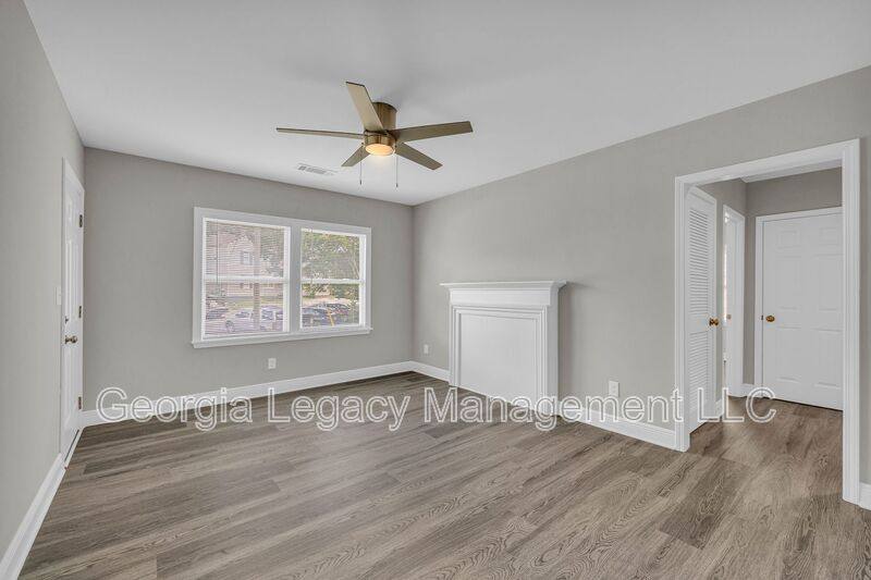 Apartment for rent at 16 Andrews Court #101, Toccoa, GA 30577
