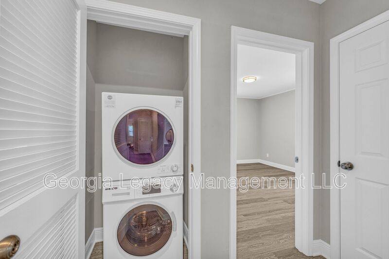 Apartment for rent at 16 Andrews Court #101, Toccoa, GA 30577