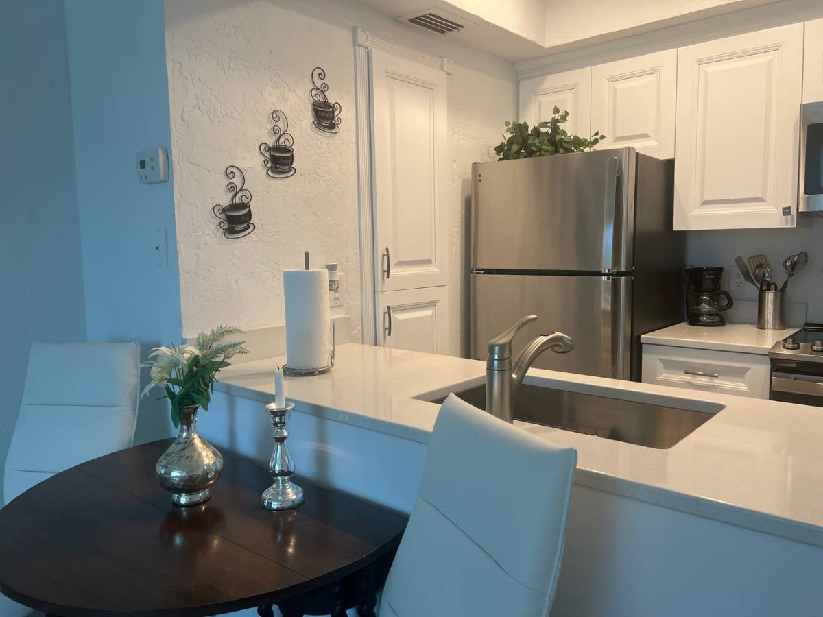 Condo for rent at 238 Tampa Ave W, Venice, FL 34285