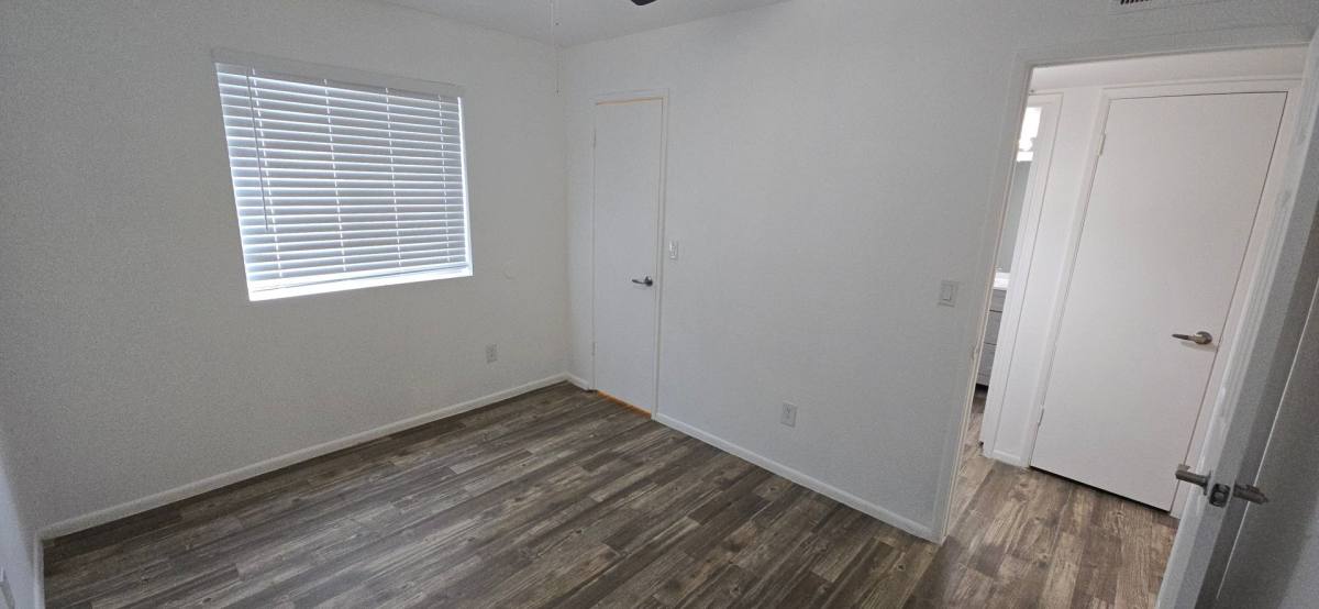 Apartment for rent at 2330 W Lone Cactus Dr, Phoenix, AZ 85027