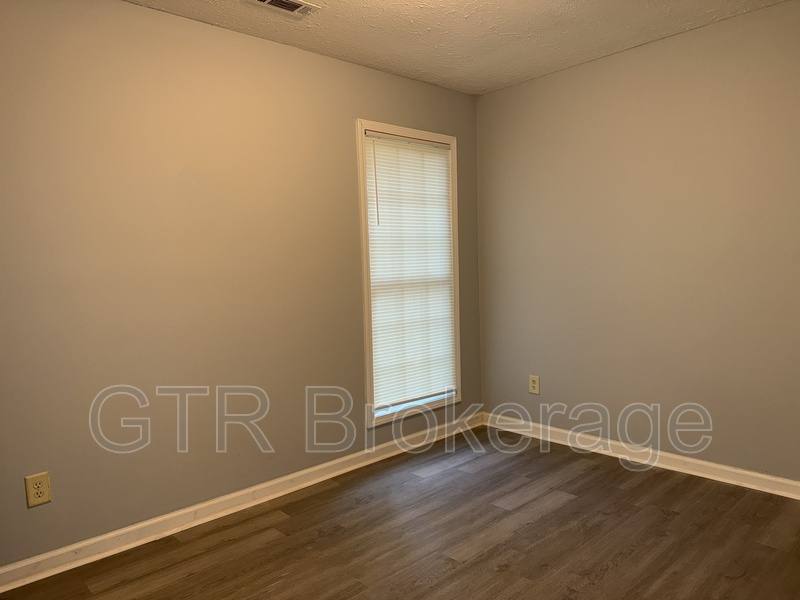 House for rent at 1145 Booker Ave SW, Atlanta, GA 30310