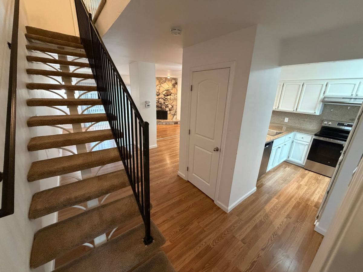 Apartment for rent at 5840 Fair Oaks Blvd, Carmichael, CA 95608