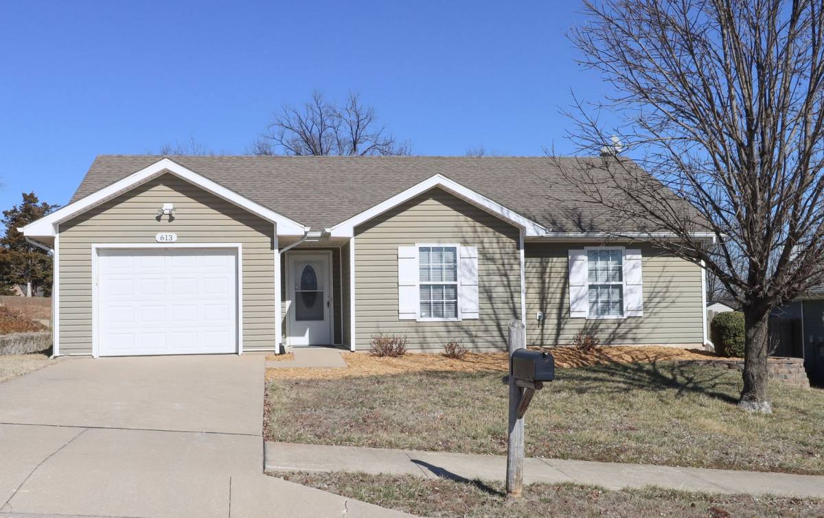 House for rent at 613 Bear Valley, Columbia, MO 65202