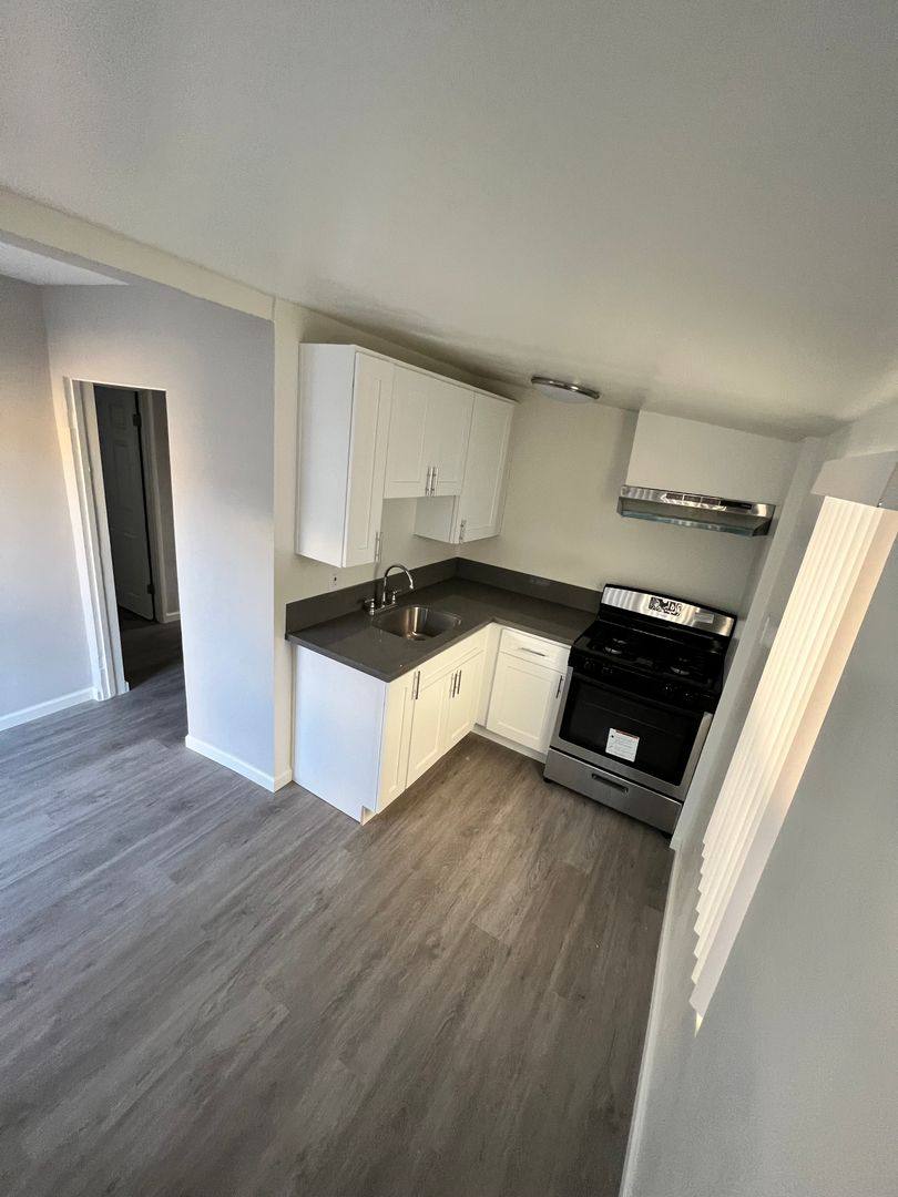 Apartment for rent at 5634 Auckland, North Hollywood, CA 91601