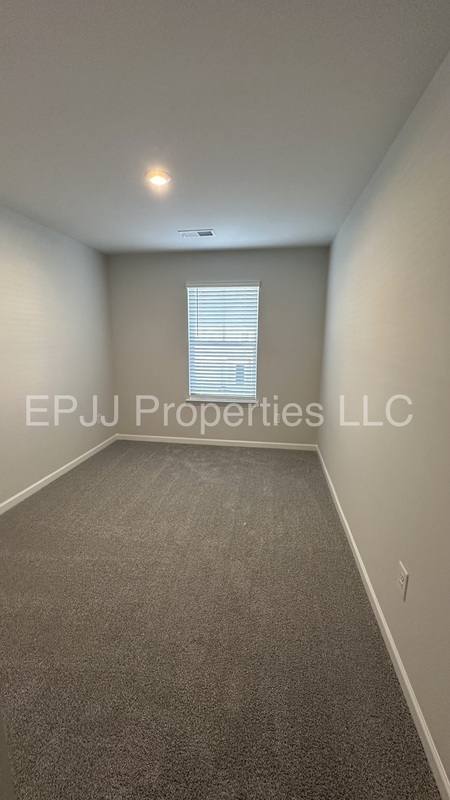 Townhouse for rent at 141 Randwick Lane, Greer, SC 29651