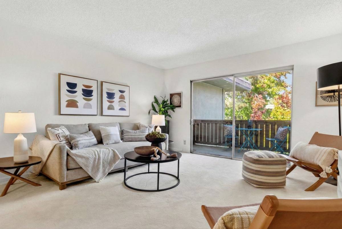 Condo for rent at 1311 Webster St #E316, Alameda, CA 94501