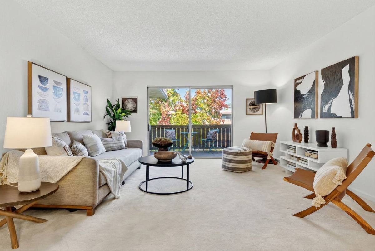 Condo for rent at 1311 Webster St #E316, Alameda, CA 94501