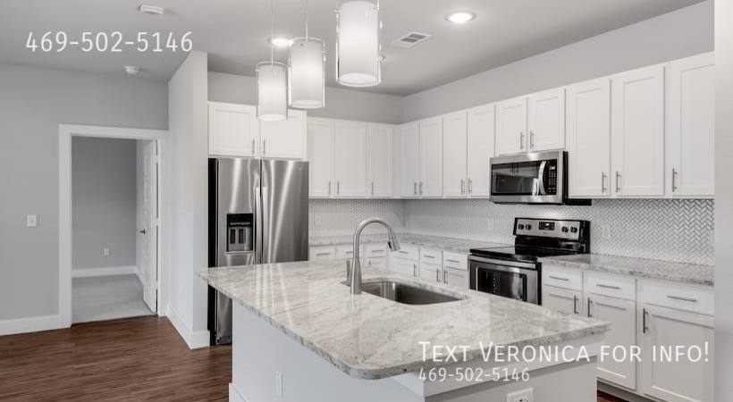 Apartment for rent at 1835 Parker Rd, Carrollton, TX 75010