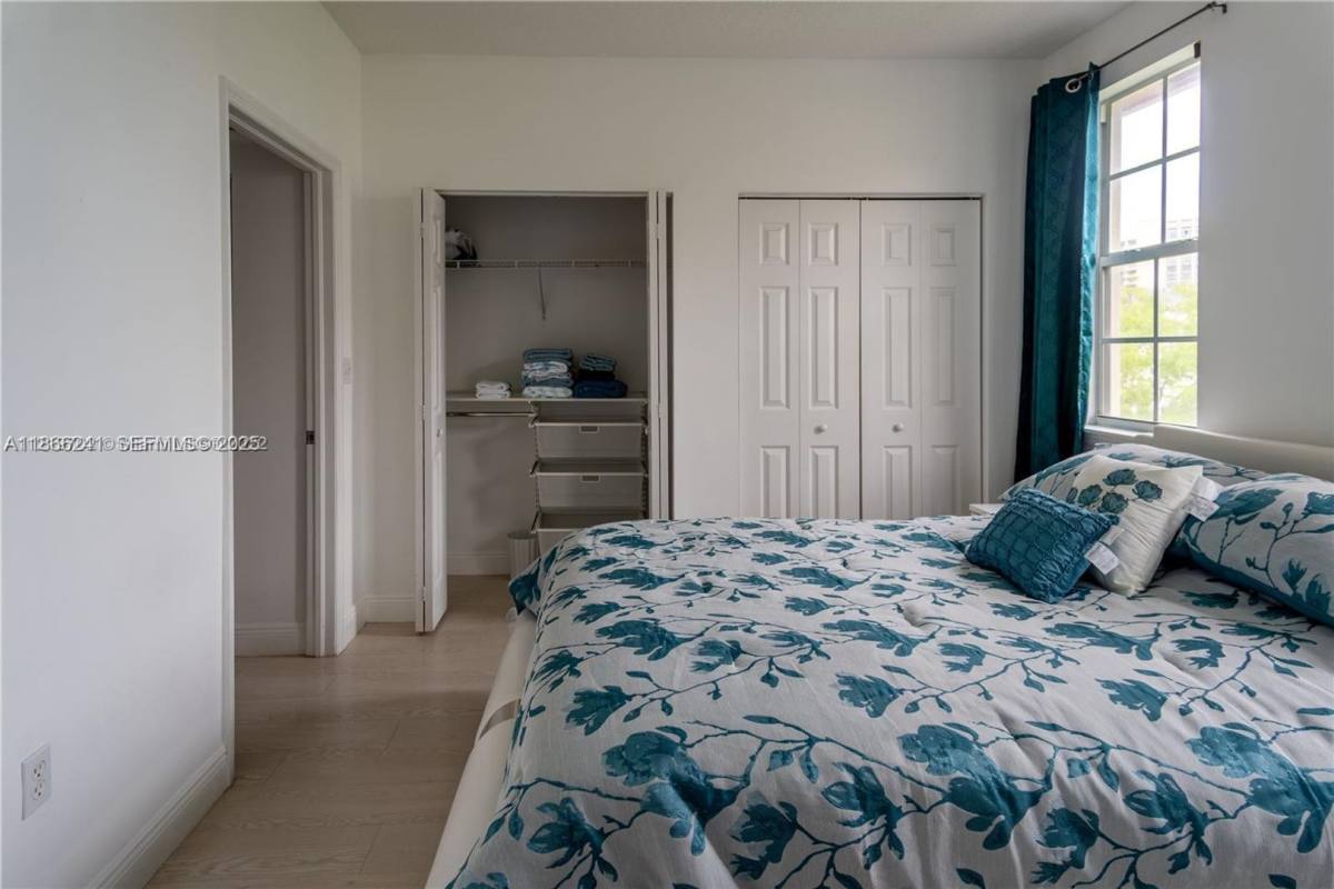 Townhouse for rent at 2069 S Ocean Dr, Hallandale, FL 33009