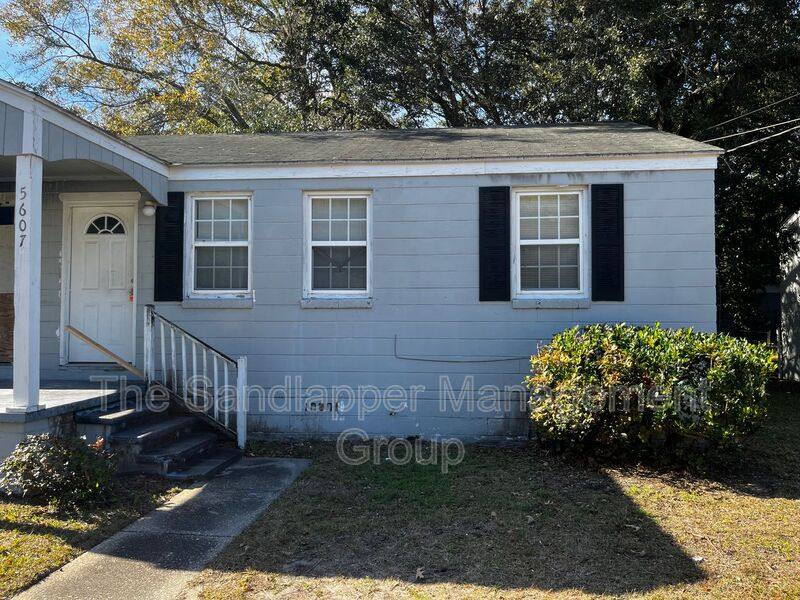 Apartment for rent at 5607 Aldrich Ave, Charleston, SC 29406