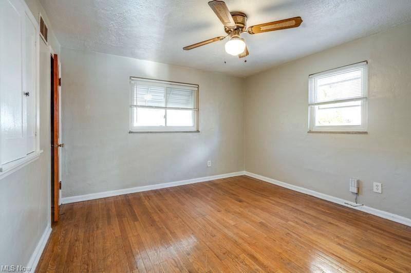 Apartment for rent at 275 E 200th St #2, Cleveland, OH 44119