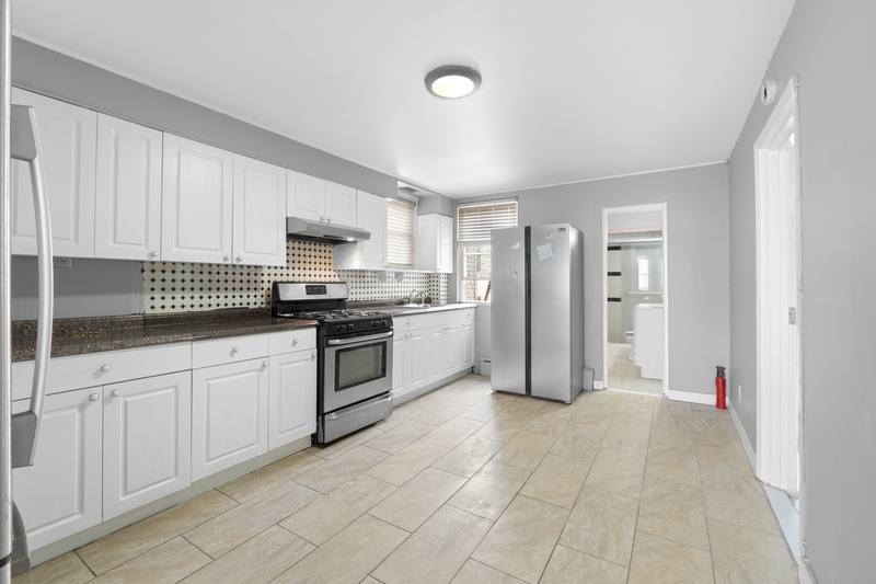 Apartment for rent at 6113 Washington St #3, West New York, NJ 07093