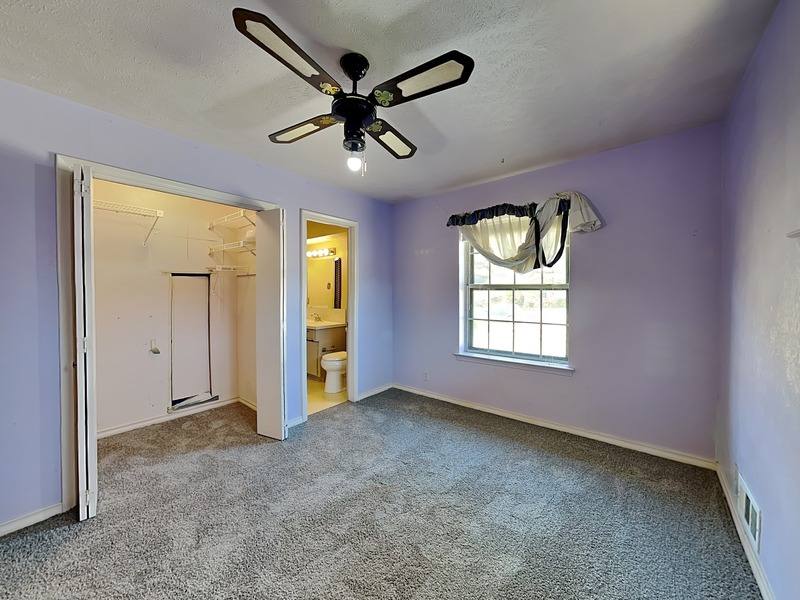 House for rent at 13630 Willow Bend Rd, Dallas, TX 75240