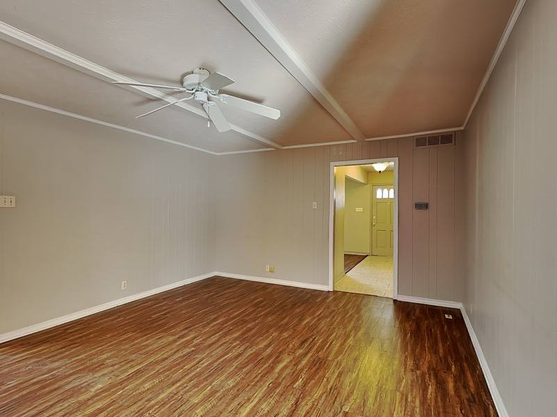 House for rent at 13630 Willow Bend Rd, Dallas, TX 75240