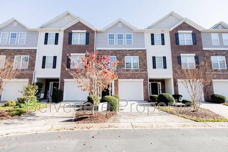Townhouse for rent at 36 Ackland Dr, Greensboro, NC 27455