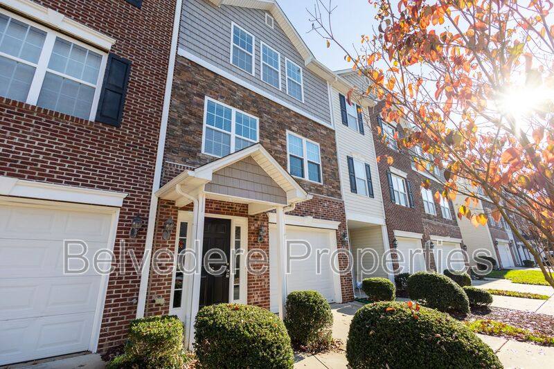 Townhouse for rent at 36 Ackland Dr, Greensboro, NC 27455
