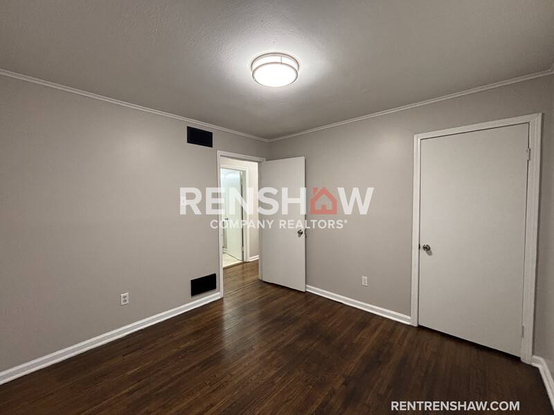 House for rent at 3238 Kenland Dr, Memphis, TN 38118