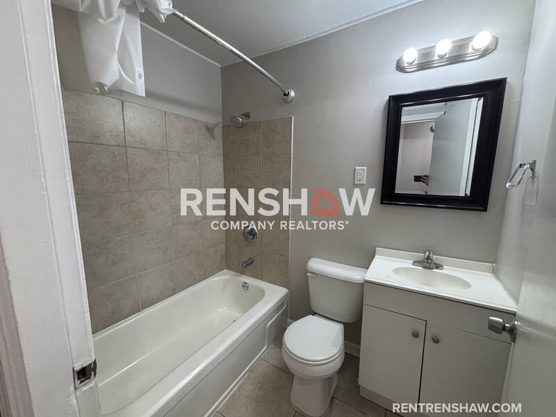 House for rent at 3238 Kenland Dr, Memphis, TN 38118