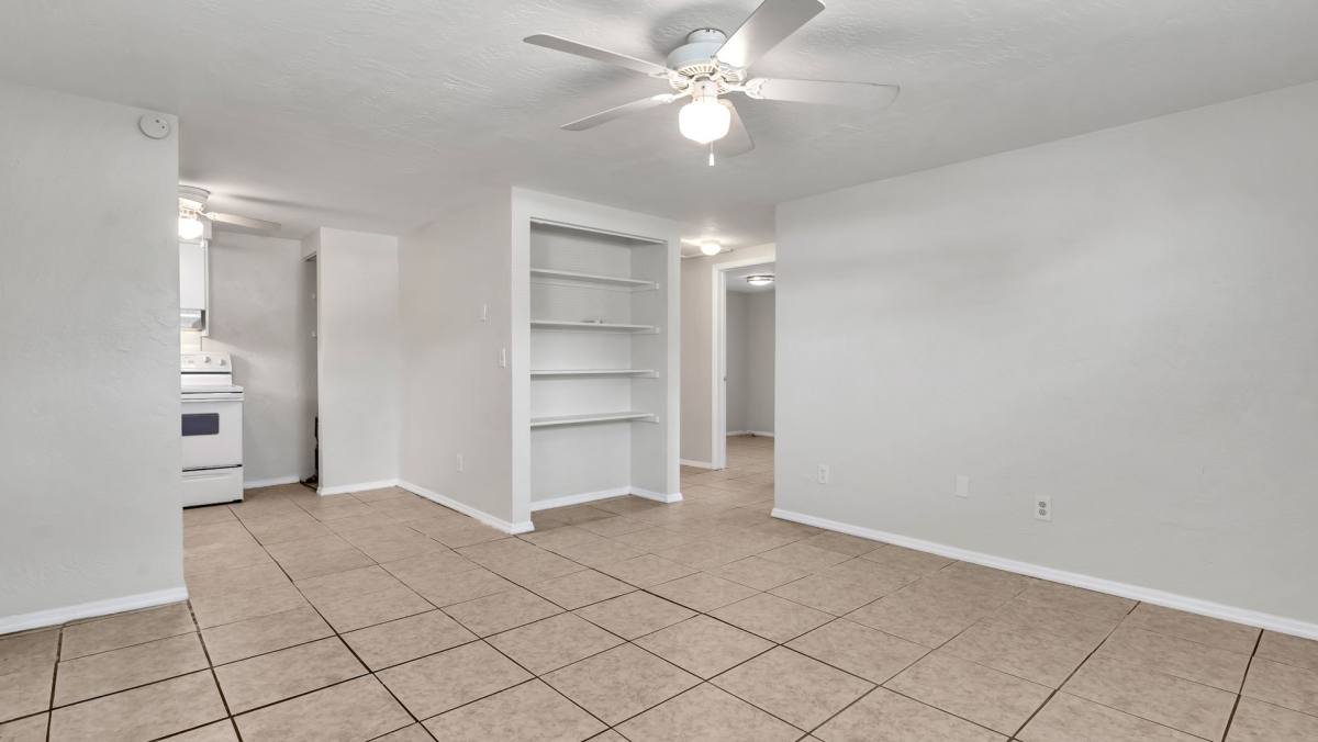 House for rent at 5526 59th Way N, Saint Petersburg, FL 33709