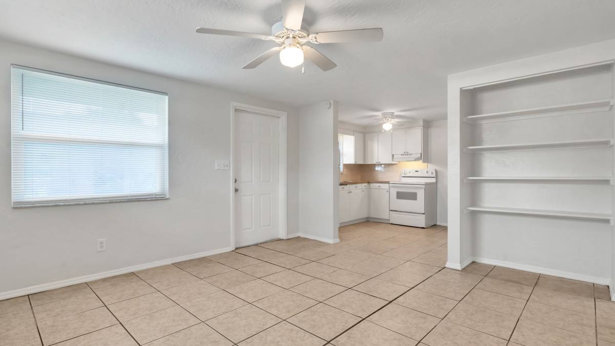 House for rent at 5526 59th Way N, Saint Petersburg, FL 33709