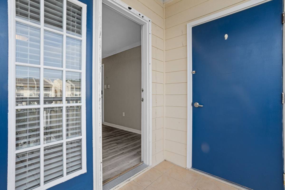 Condo for rent at 2421 Beachview Dr, Ocean Springs, MS 39564