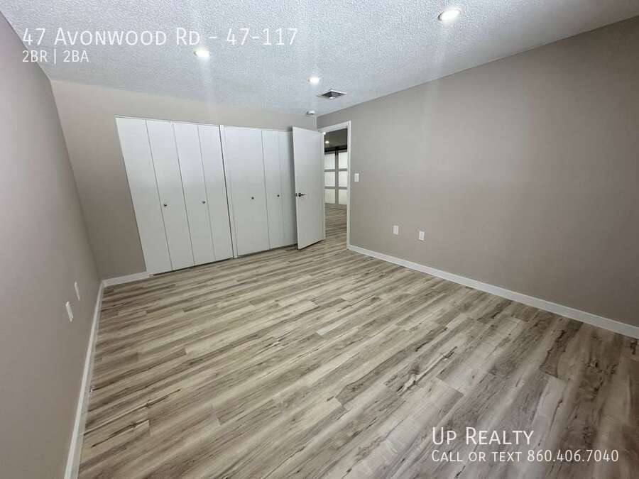 Apartment for rent at 47 Avonwood Rd, Avon, CT 06001