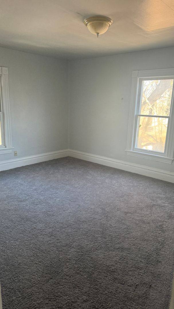 Apartment for rent at 115 2nd Ave, Sharon, PA 16146