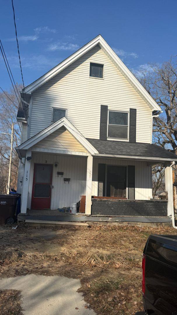 Apartment for rent at 115 2nd Ave, Sharon, PA 16146