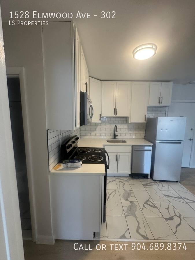 Apartment for rent at 1528 Elmwood Ave #302, Folcroft, PA 19032