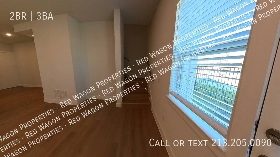 Apartment for rent at 330 E Carson St, San Antonio, TX 78208