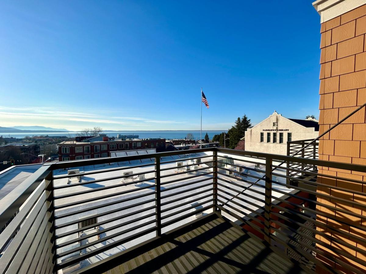 Apartment for rent at 1130 13th St, Bellingham, WA 98225