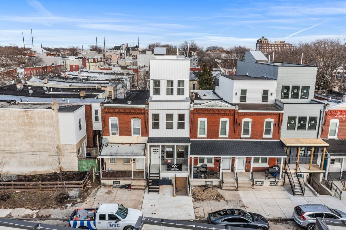 Apartment for rent at 869 N 43rd St, Philadelphia, PA 19104