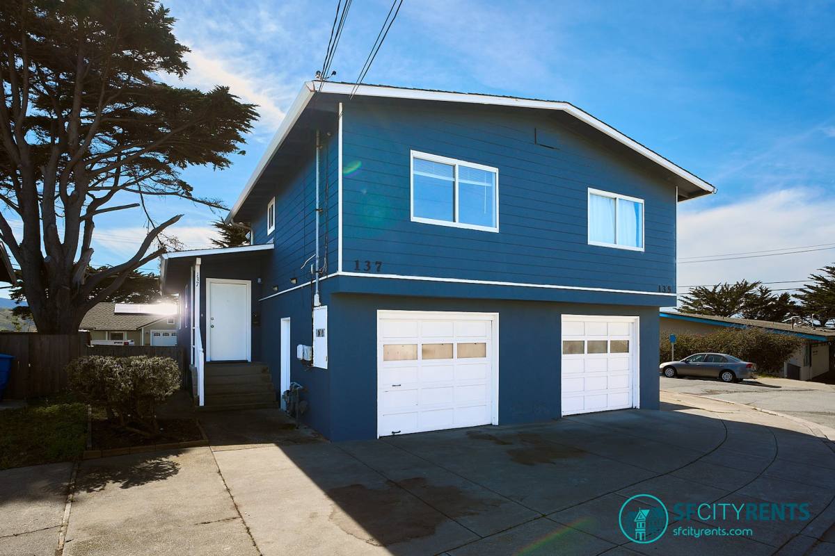 Apartment for rent at 137 Hilton Way, Pacifica, CA 94044