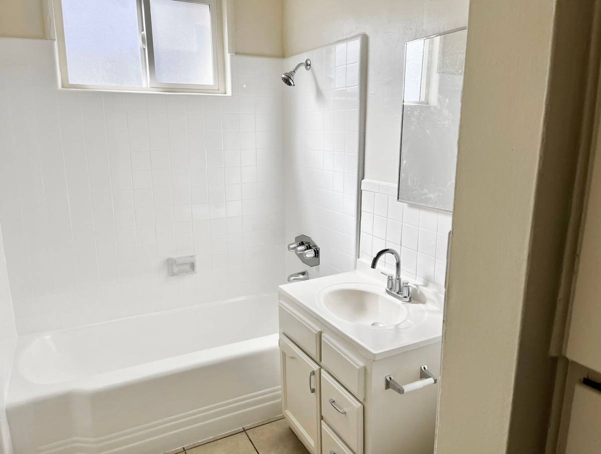 Apartment for rent at 1233 Spruce St, Montebello, CA 90640