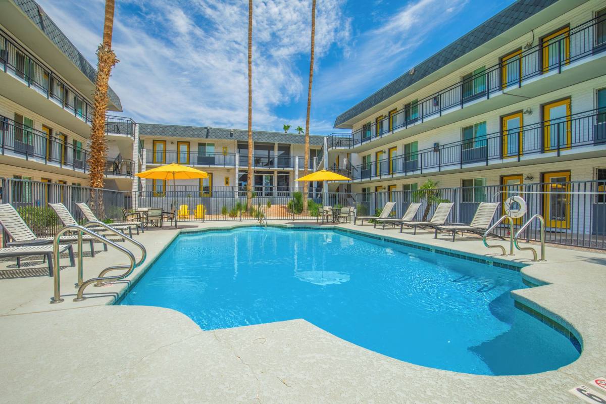 Apartment for rent at 3211 E Pinchot Ave, Phoenix, AZ 85018