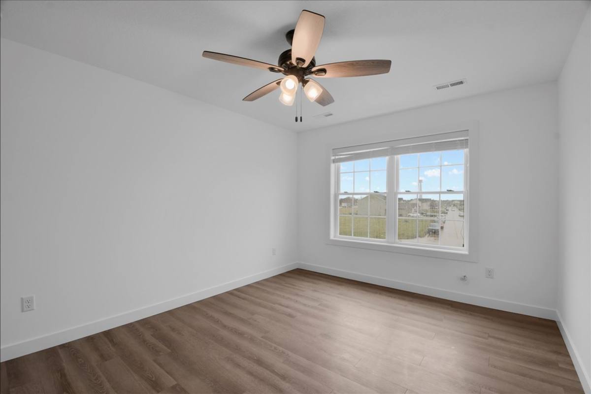 Townhouse for rent at 3311 Stoneway Court, Champaign, IL 61822