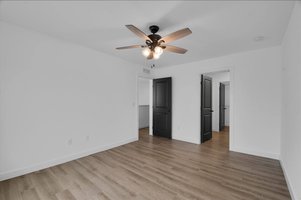 Townhouse for rent at 3311 Stoneway Court, Champaign, IL 61822