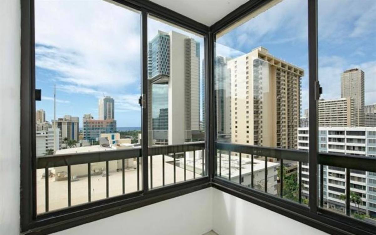 Condo for rent at 430 Lewers St #14D, Honolulu, HI 96815