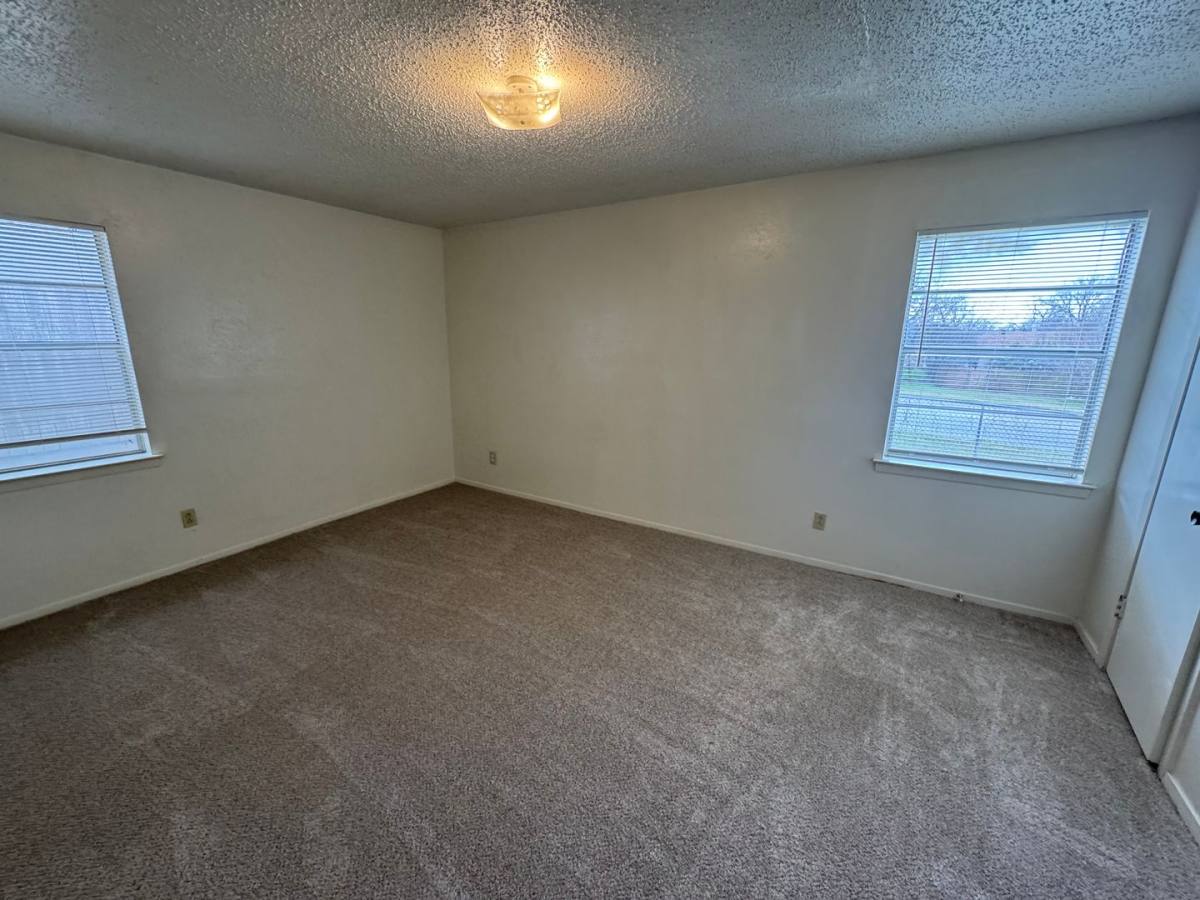 House for rent at 5604 Macgregor Dr, Fort Worth, TX 76148