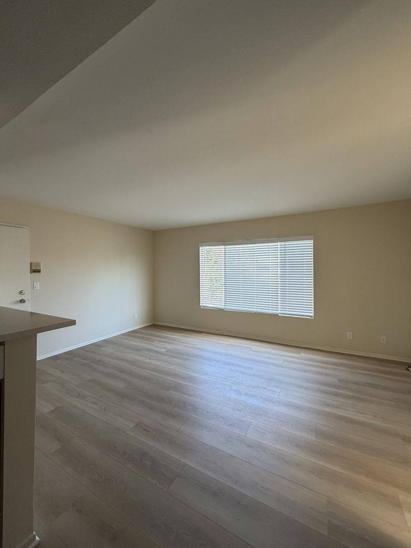Apartment for rent at 11308 Huston St, North Hollywood, CA 91601