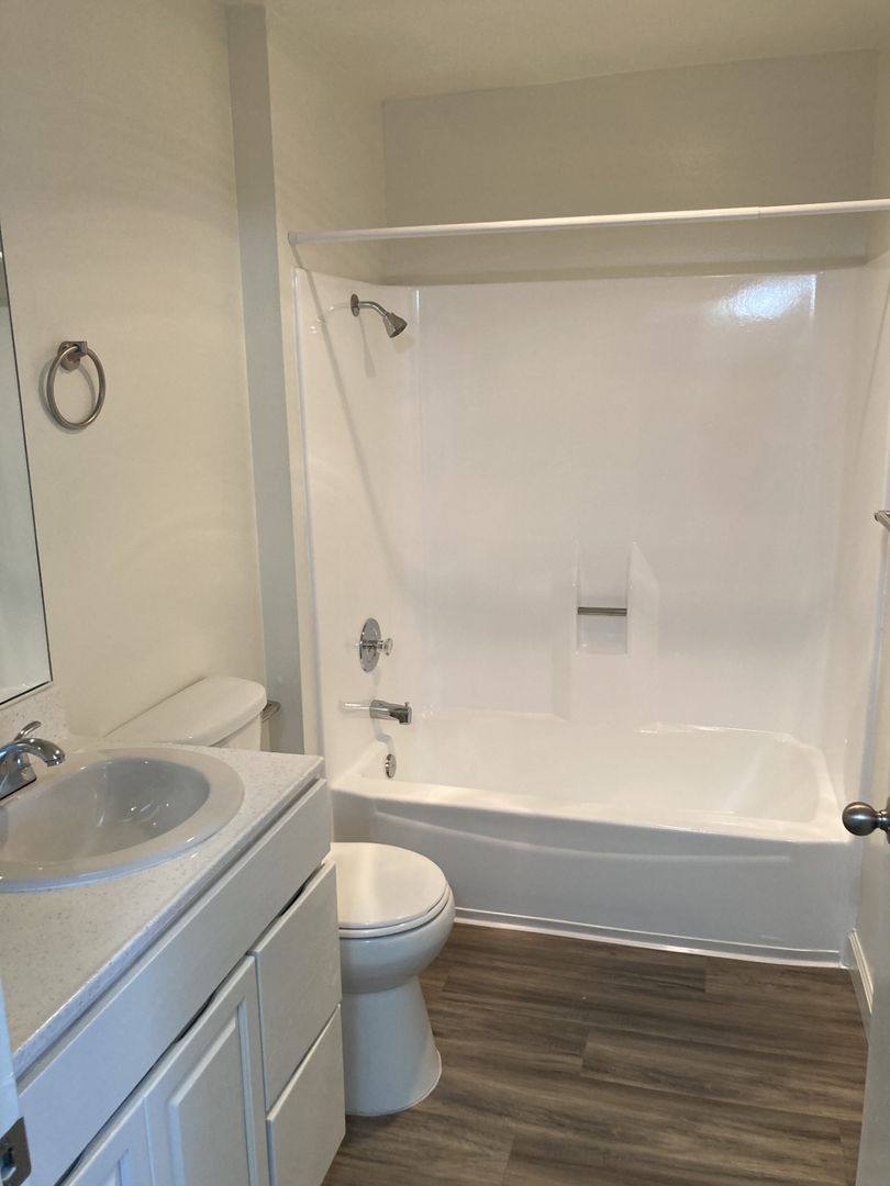 Apartment for rent at 266 N El Camino Real, Oceanside, CA 92058